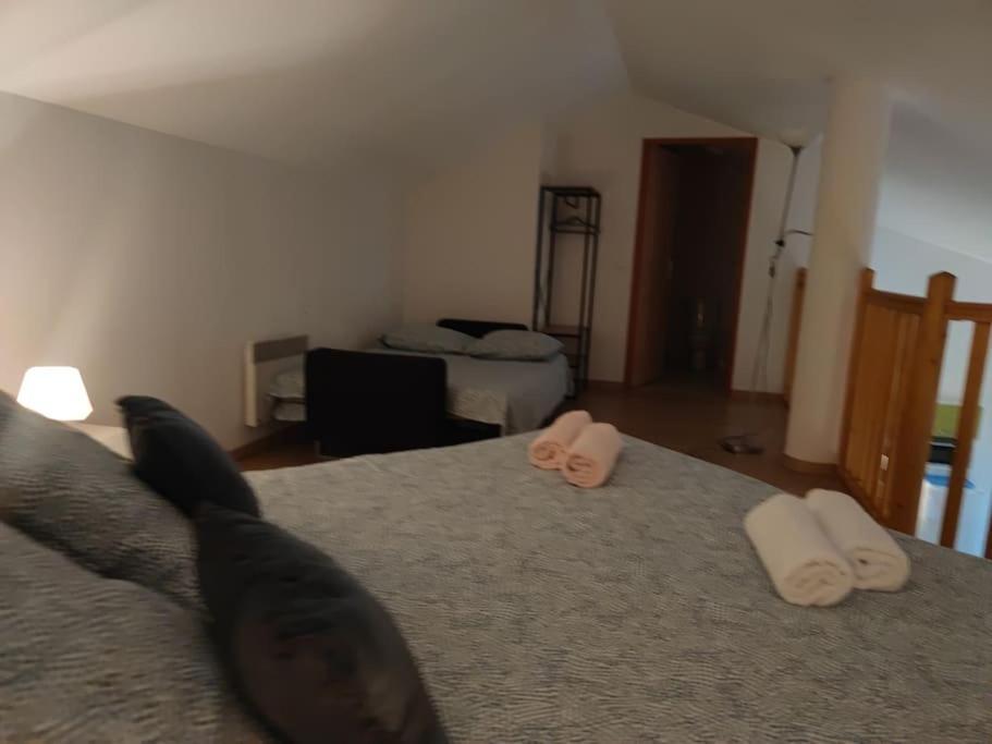 Duplex 6 Pers Proche Circuit Paul Ricard Le Castellet Avec Piscine Apartment Signes